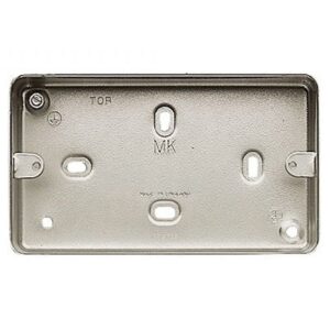 ZETTLER K2214 ALM / Caja MK metálica para montaje en superficie